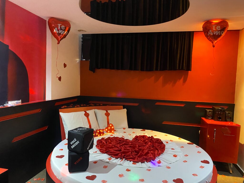 luna-motel-decoracao-romantica (1)